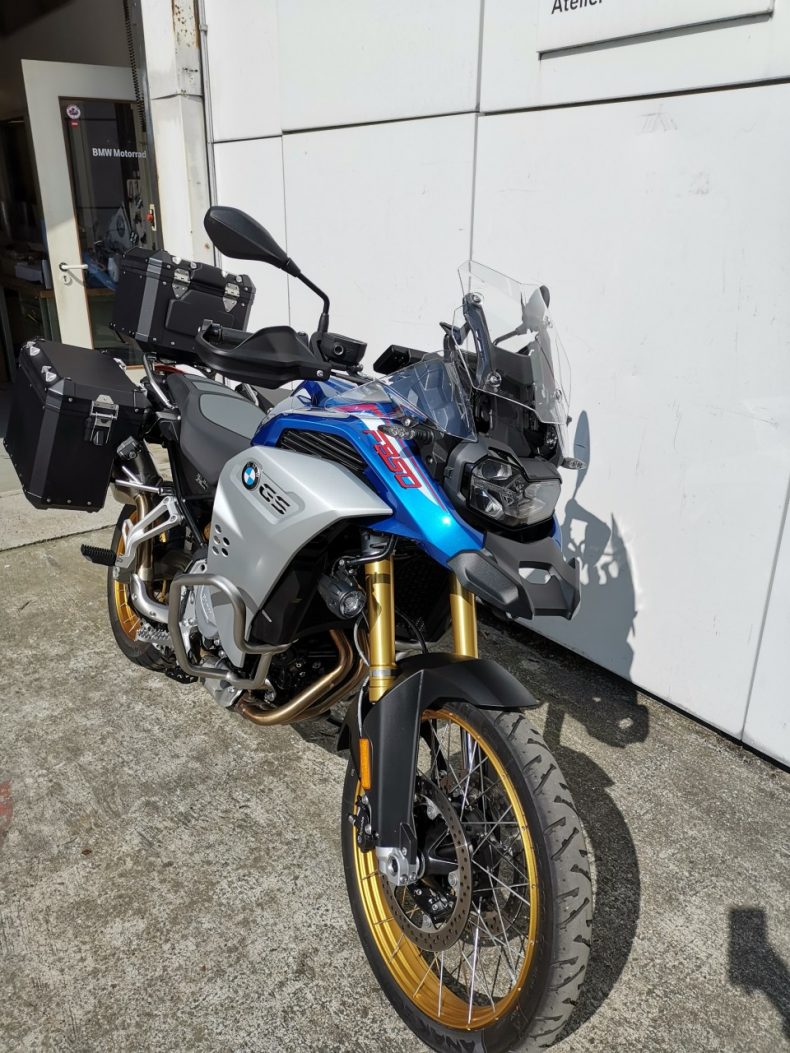 Bmw gs850 adventure