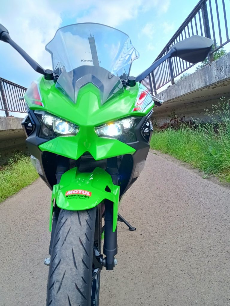 Kawasaki Ninja 500, Small warrior.