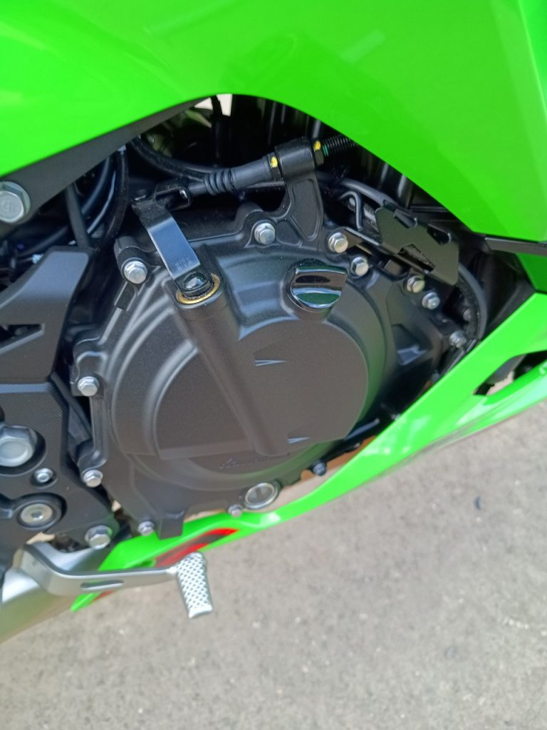 Kawasaki Ninja 500, Small warrior.