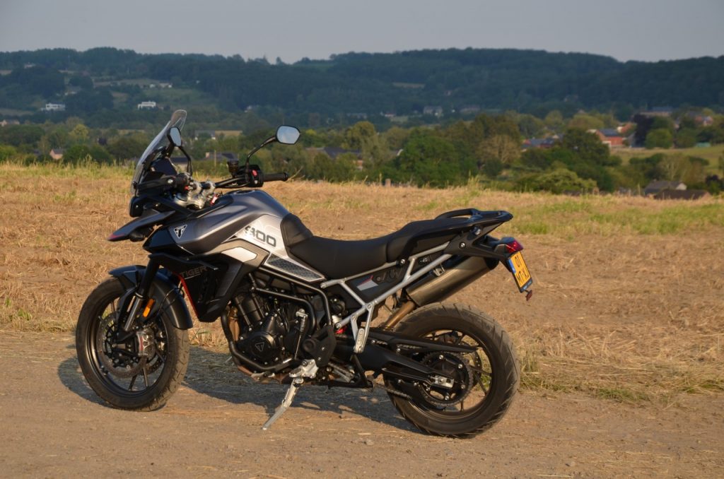 Triumph Tiger 900 GT Pro : le meilleur des deux mondes