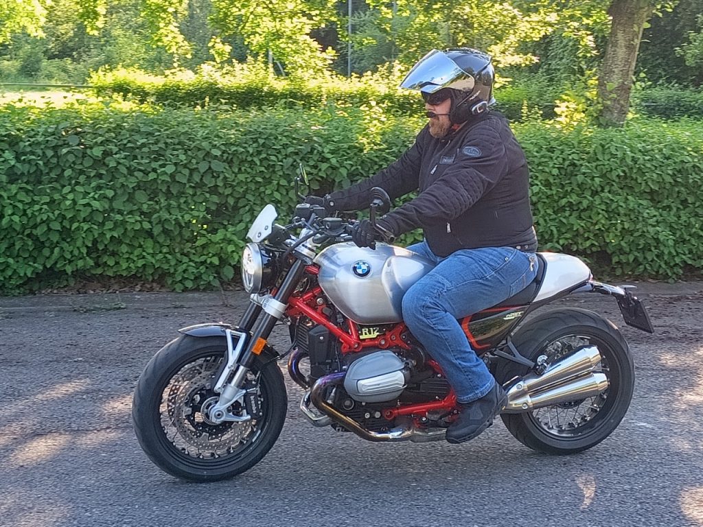 BMW R12 NineT, le passé pour le futur.