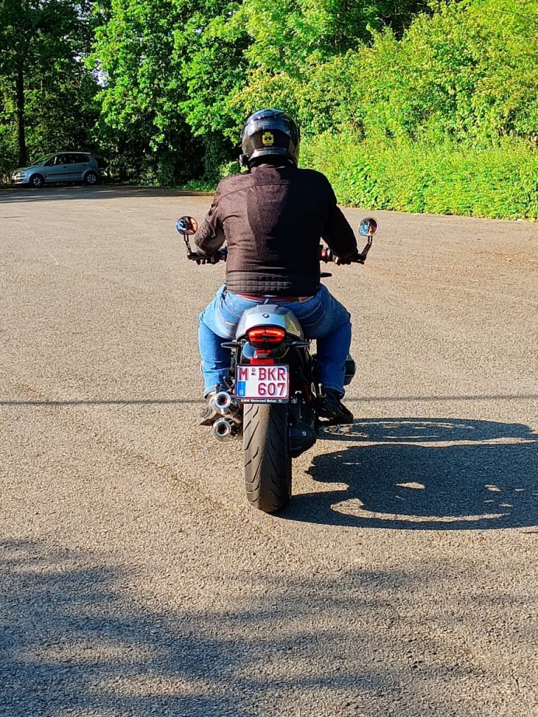 BMW R12 NineT, le passé pour le futur.