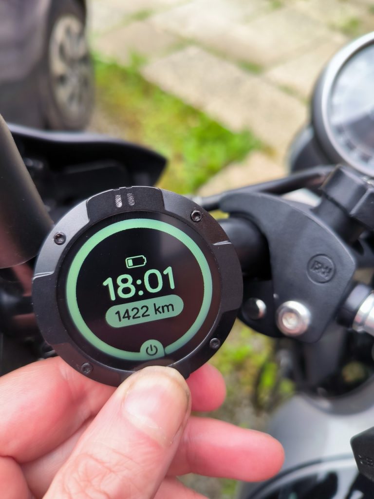 Beeline Moto 2 le mini GPS encore meilleur