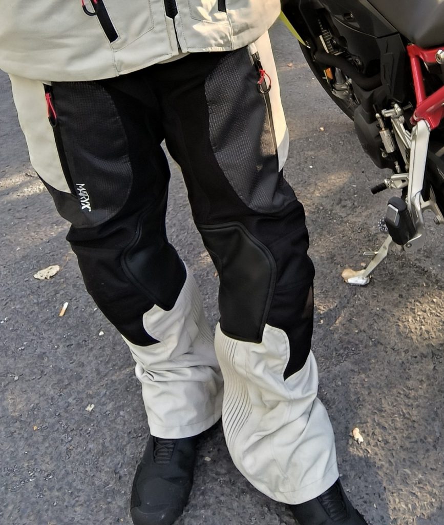 Alpinestars AMT-7 Air une étrange tenue d&rsquo;été