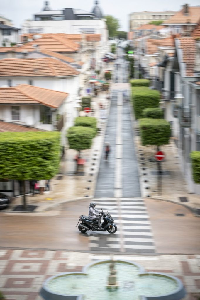 Kymco 125 Downtown GT: rat des villes et roi des champs