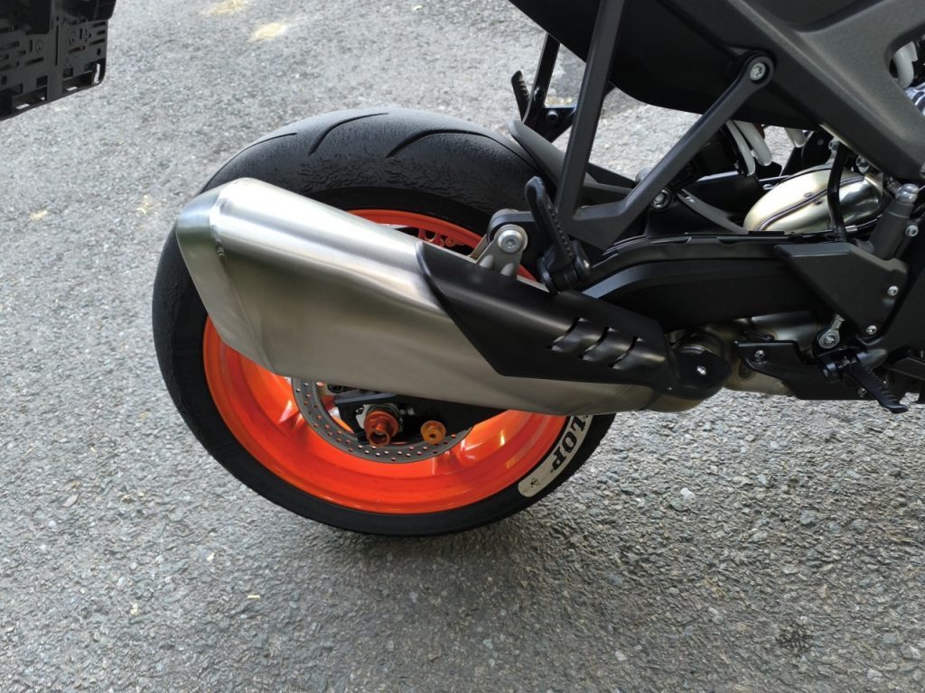 Essai KTM 990 Duke, Spicy toy