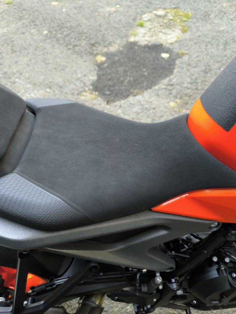 Essai KTM 990 Duke, Spicy toy