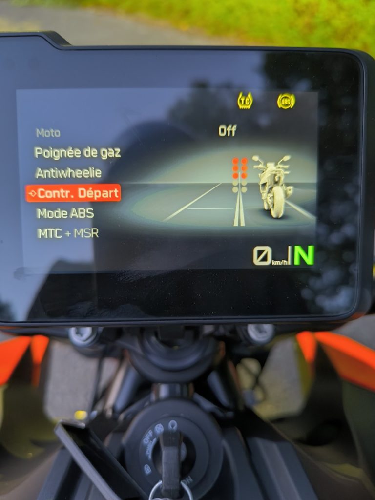 Essai KTM 990 Duke, Spicy toy