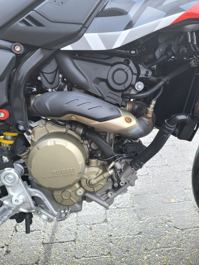  Ducati 698 Hypermotard RVE, jouet pour enfant fortuné.