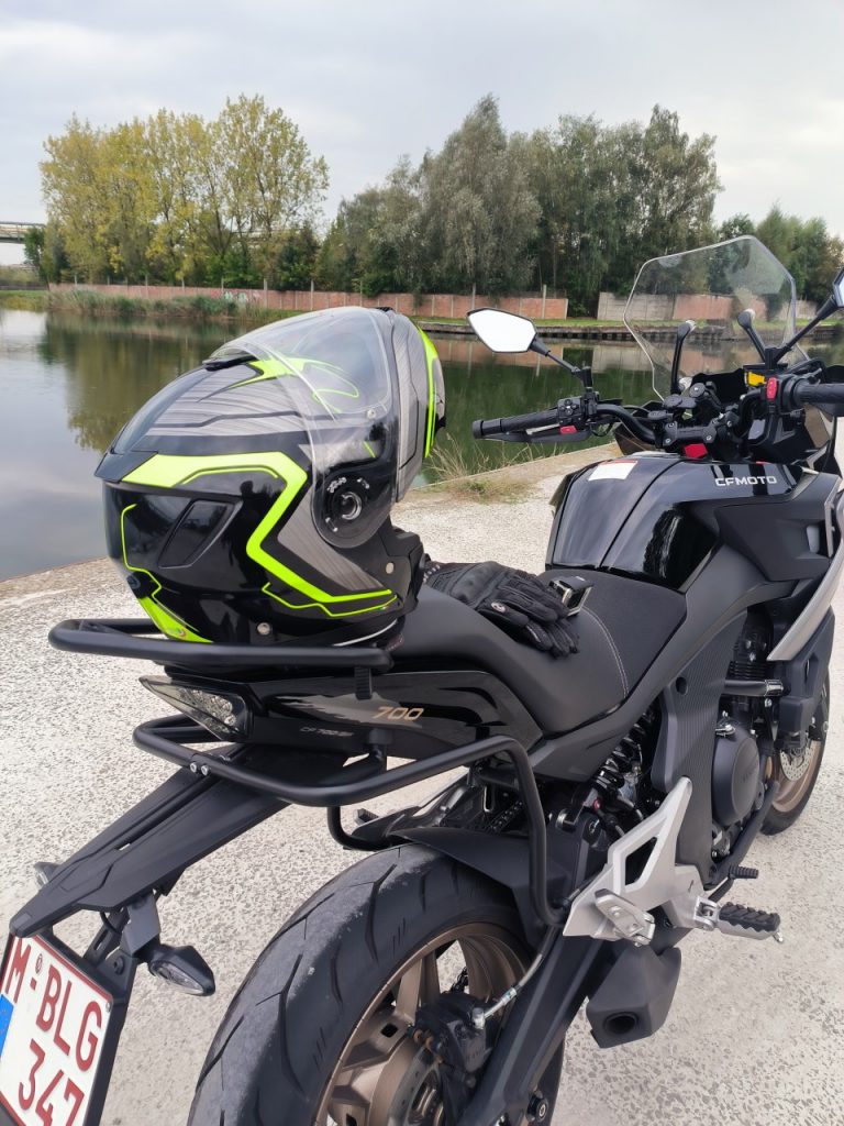 CF-Moto MT-700 le tourisme moto pas cher