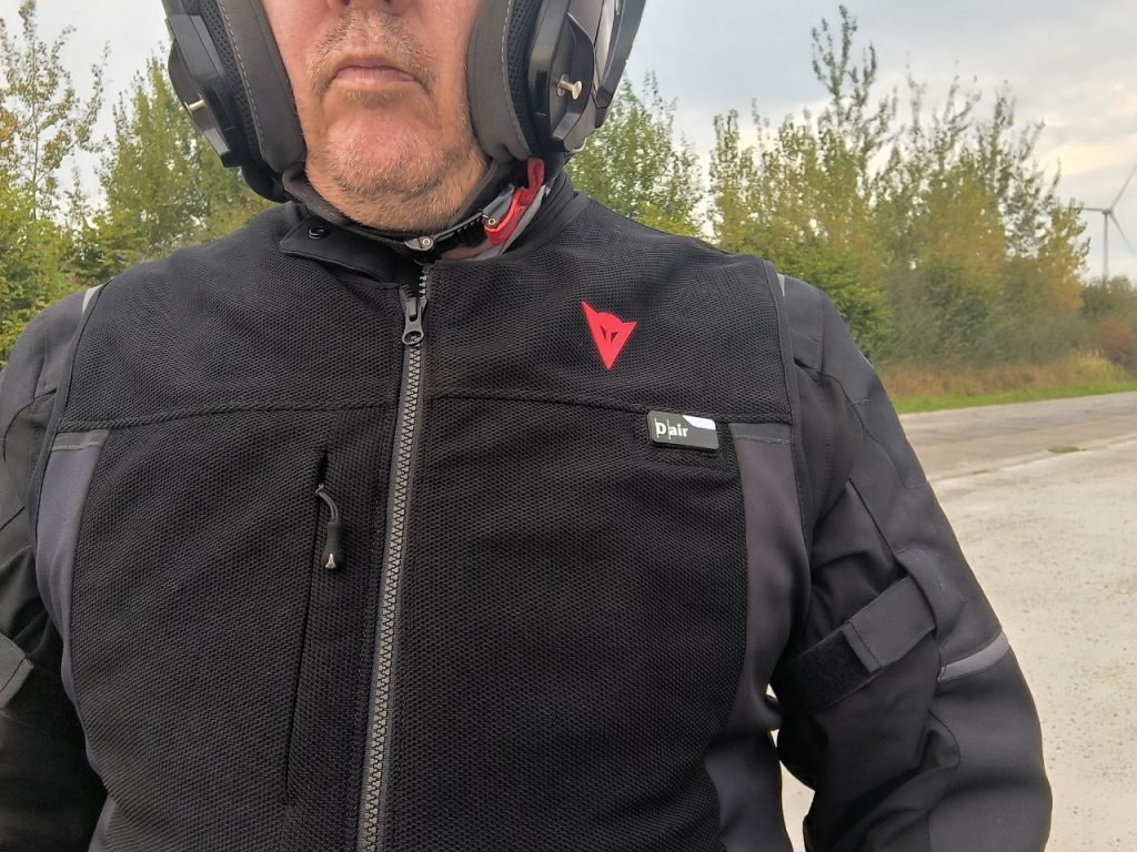 6 mois avec l&rsquo;airbag moto Dainese Smart Jacket